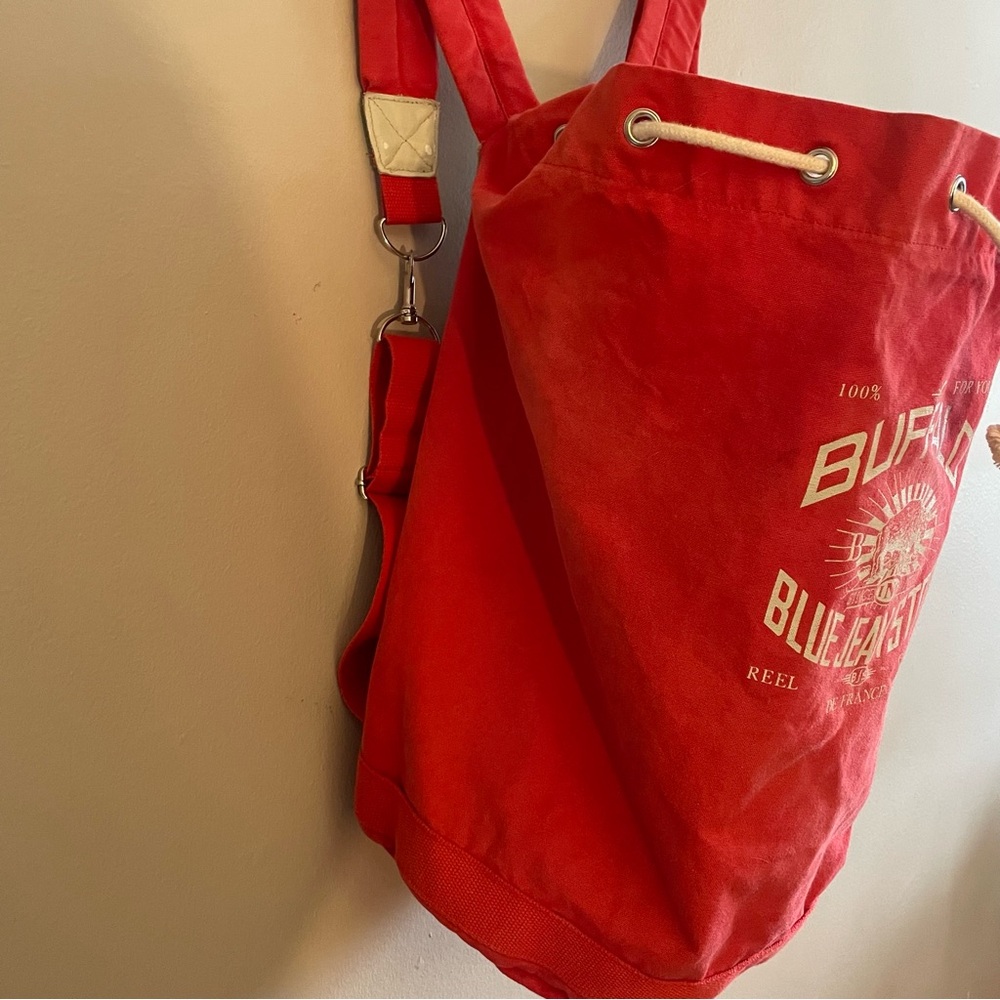 Buffalo David Bitton “Blue Jean Story” Red Canvas Backpack – Y2K Vintage EUC - Picture 9 of 16